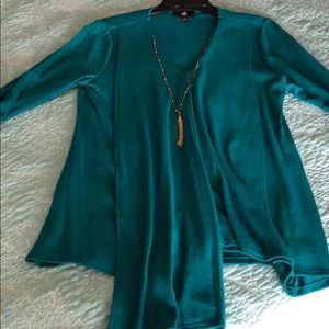 IZ Byer 3/4 sleeve ladies teal blouse